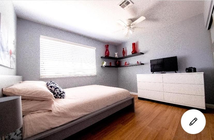 Comfortable Las Vegas Home Away From Home Хендерсон Экстерьер фото